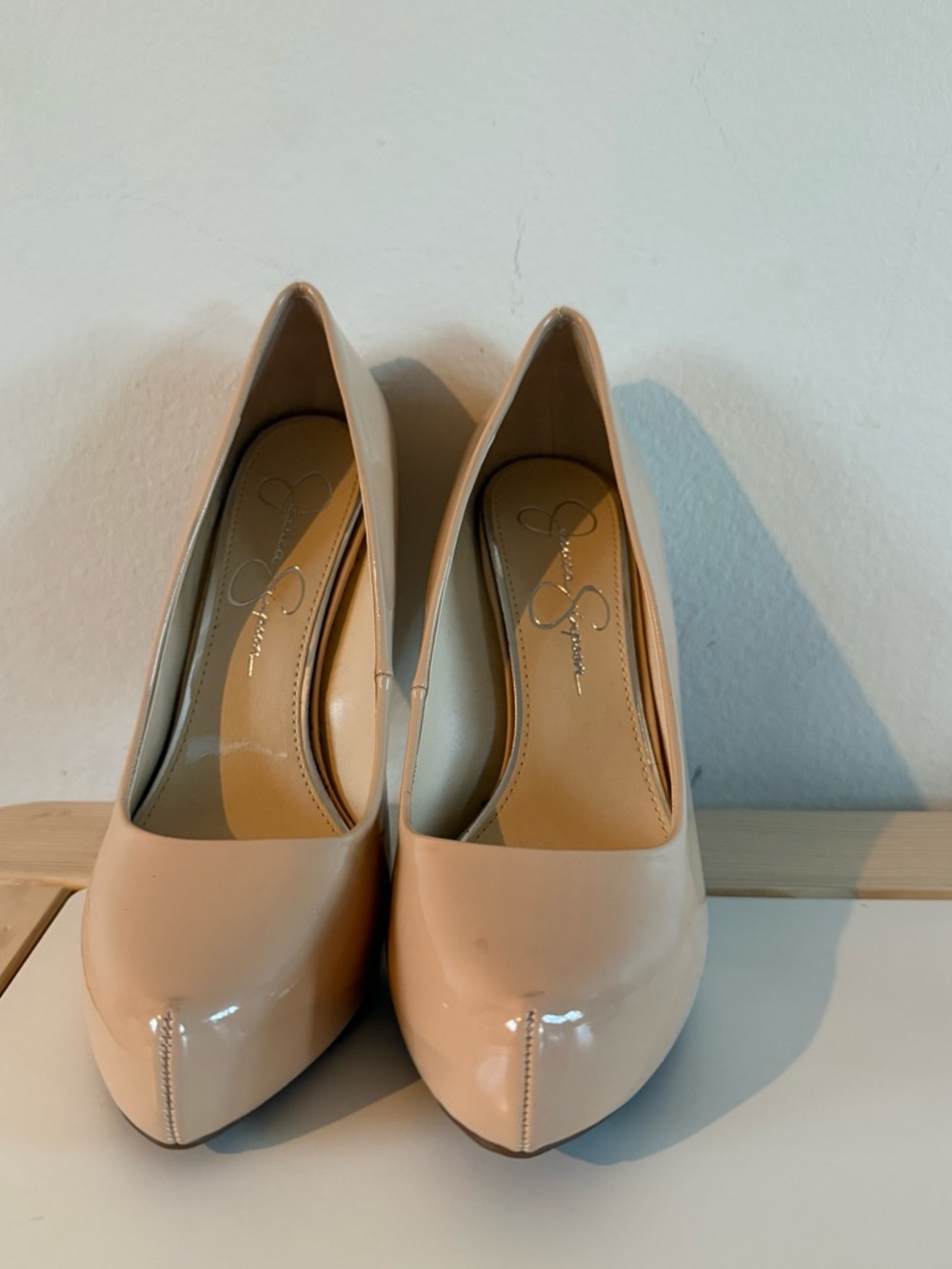 Jessica Simpson Beige Patent Platform Pumps
